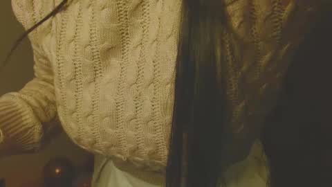 Snapshot of ela_3611 chatting on 10.02.25 ela_3611 online show from 10.02.25