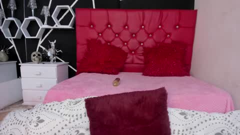 Ela online show from 12.05.24