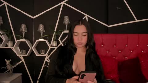 Ela online show from 02.11.25