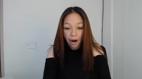 Snapshot of elaine_cooper_21 chatting on 10.11.25 Eli online show from 10.11.25