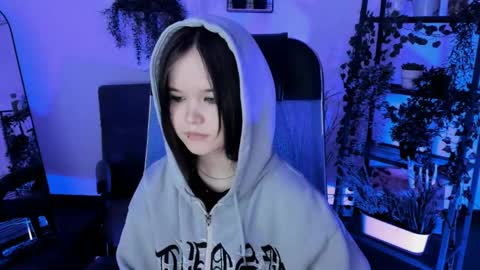 Your sweet girl online show from 04.29.26