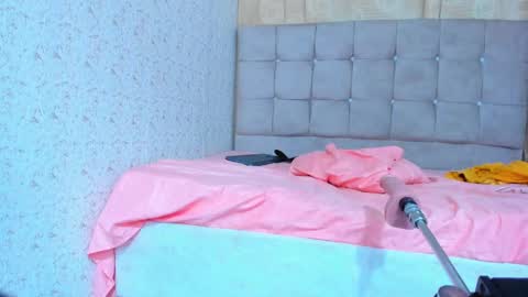 Snapshot of elalove_ chatting on 12.09.24 Ela online show from 12.09.24