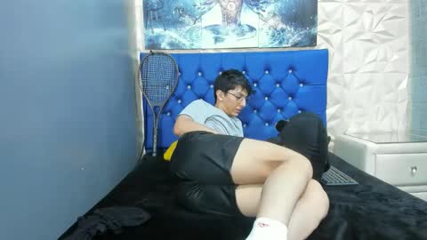 Elan Giralon online show from 03.18.26