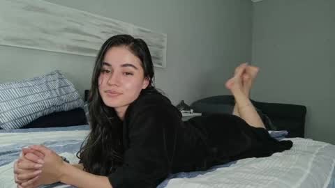 Elara Hayes online show from 05.07.26