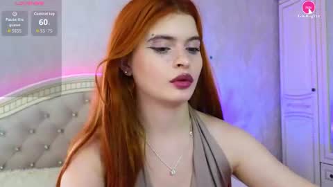 Snapshot of elariscrowe chatting on 07.17.26 elariscrowe online show from 07.17.26