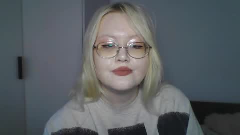 elayne_sweet online show from 05.19.26