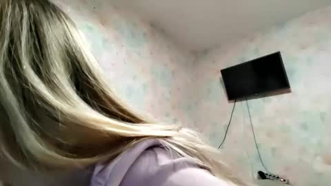 MIa online show from 02.25.26