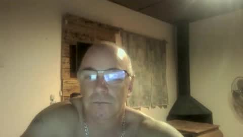 Snapshot of elbarbaro26x chatting on 03.06.26 elbarbaro26x online show from 03.06.26