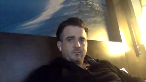 Snapshot of elblueprince chatting on 10.03.25 elblueprince online show from 10.03.25