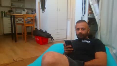 Snapshot of elcondorxo509107 chatting on 10.27.25 daniel18cmx online show from 10.27.25