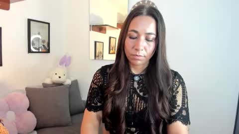 Electra- Please help me reach 100 likes online show from 03.10.26