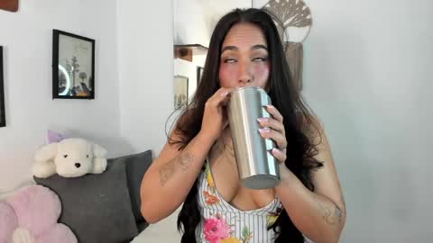 Electra- Please help me reach 100 likes online show from 06.06.26