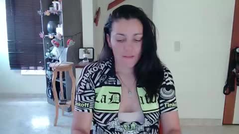 Karina and Melisa online show from 02.04.25