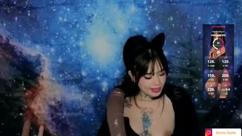 Snapshot of electra_stark chatting on 05.10.26 Electra Stark online show from 05.10.26