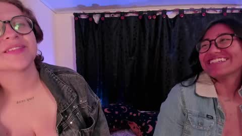 Snapshot of electricnightsxxx chatting on 04.26.26 LEXA CLARKE online show from 04.26.26