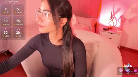 Snapshot of elegant_rouse chatting on 07.02.26 Rouse online show from 07.02.26