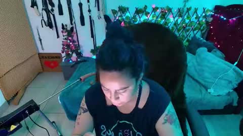 elektra online show from 12.18.25