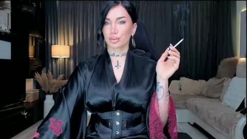 Snapshot of elektravelvet chatting on 03.25.26 ElektraSheDemon online show from 03.25.26