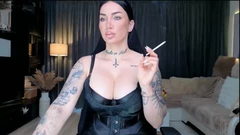 Snapshot of elektravelvet chatting on 04.08.26 ElektraSheDemon online show from 04.08.26