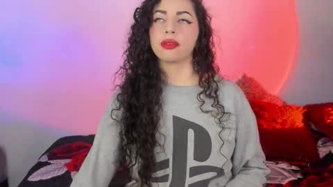 Snapshot of elena_lust chatting on 02.02.26 Elena online show from 02.02.26