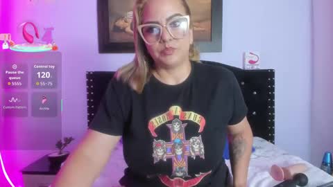 call me Elena online show from 10.24.25