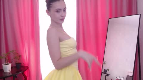 Snapshot of elena_vysotskaya chatting on 02.27.26 Elena online show from 02.27.26