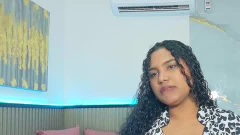 elena_wolff online show from 11.06.25