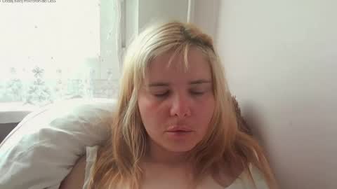 Snapshot of elenaflirt chatting on 05.17.26 Elena online show from 05.17.26