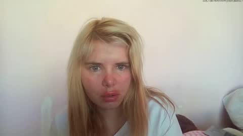 Snapshot of elenaflirt chatting on 05.27.26 Elena online show from 05.27.26