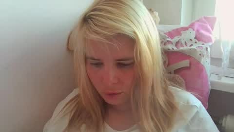 Snapshot of elenaflirt chatting on 06.08.26 Elena online show from 06.08.26