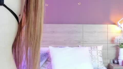 Elena online show from 05.11.26