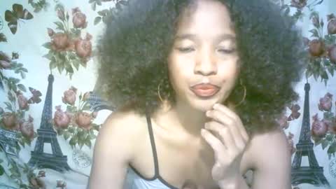 elenah013 online show from 04.13.26