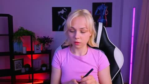 elenamonroe_ online show from 04.04.26