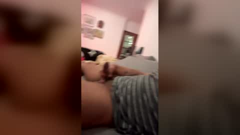 Snapshot of elenmascarado_ok chatting on 02.16.26 elenmascarado_ok online show from 02.16.26