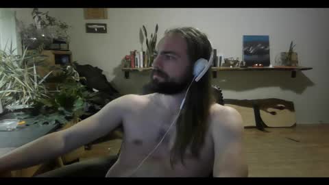 Snapshot of elephantfox chatting on 02.26.25 fox online show from 02.26.25