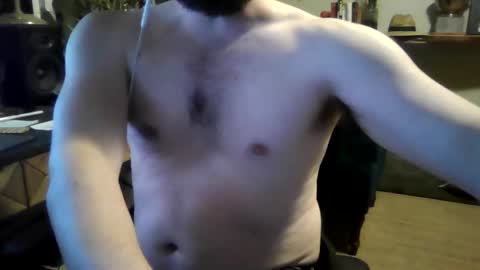 Snapshot of elephantfox chatting on 03.30.26 fox online show from 03.30.26