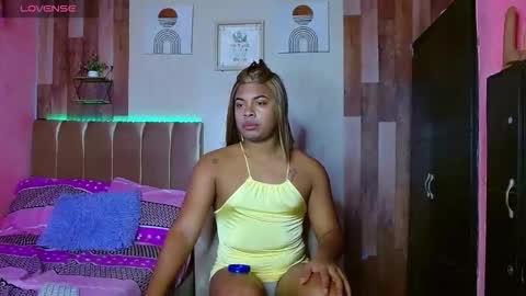 Snapshot of eletrabrowns chatting on 02.20.26 eletrabrowns online show from 02.20.26