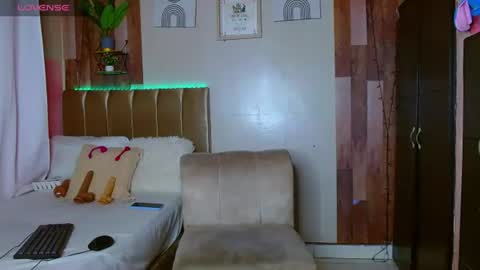 eletrabrowns online show from 07.13.26