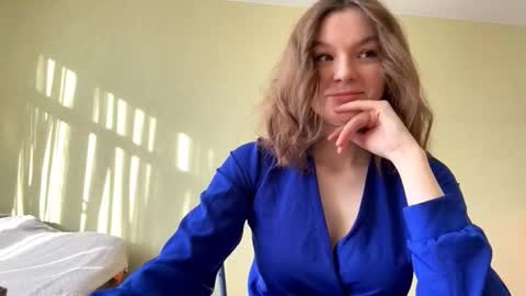 Snapshot of elfredabalderama chatting on 02.26.26 Mila online show from 02.26.26