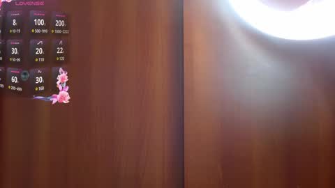 Eliza online show from 12.18.24