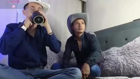 Snapshot of elian_cooper18 chatting on 01.24.25 Elian online show from 01.24.25