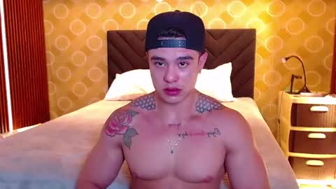 Snapshot of elian_craiggggg chatting on 11.29.25 Elian online show from 11.29.25