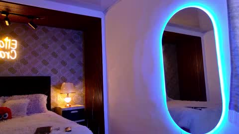 Snapshot of elian_craiggggg chatting on 02.11.26 Elian online show from 02.11.26