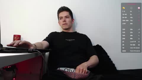 Snapshot of elian_tg chatting on 02.11.26 Elian online show from 02.11.26