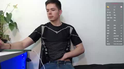 Snapshot of elian_tg chatting on 02.18.26 Elian online show from 02.18.26