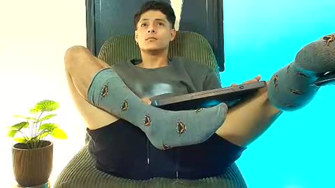 elias_salvatore_ online show from 07.02.26