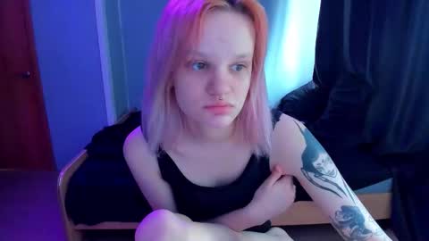 elieiza_xo online show from 03.09.26