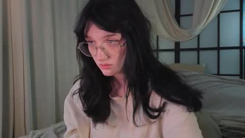 Ellie online show from 09.26.25