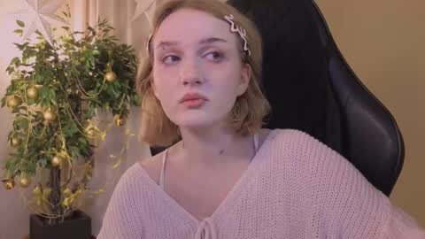 Ellie online show from 12.18.25