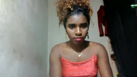 Snapshot of elina981 chatting on 07.05.26 elina981 online show from 07.05.26